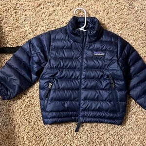 NWOT boys blue patagonia jacket. size 12-18 months.